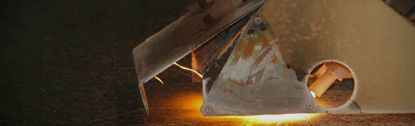 Geflammt und Gebürstet