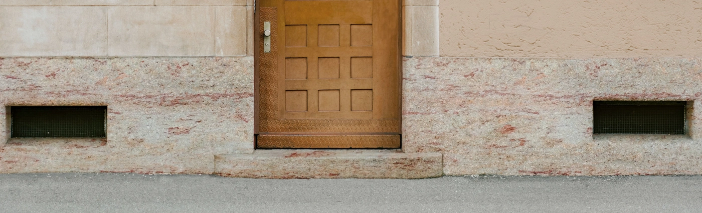 Soglie in Pietra Naturale Marmo e Granito