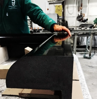 Camino in Granito Nero Assoluto