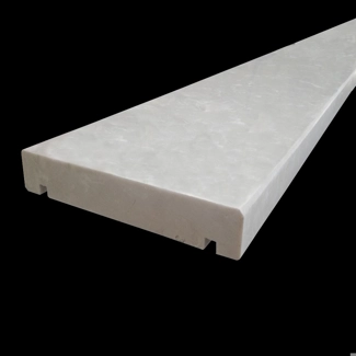 Copertine in Marmo Trani lucido con doppie coste e gocciolatoio passante