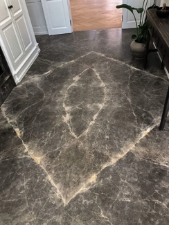 Open book flooring in Jolie Grey