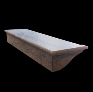 Scalino con senzione a toro e listello in Juparanà Indiano