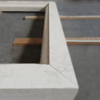 Dettaglio taglio 45° stipiti